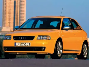8L (2001–2003)
