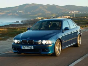 E39 (1998–2003)