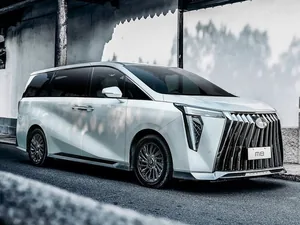 g2 (2022–2026)