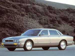 X300 (1994–1997)