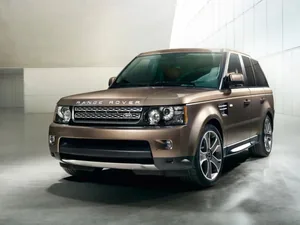 L320 (2009–2013)