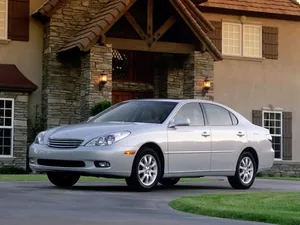 XV30 (2001–2003)