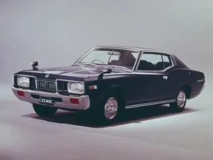 330 (1975–1977)