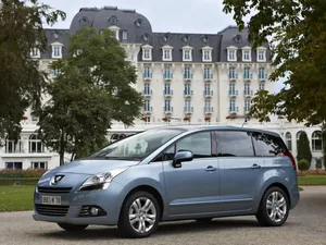 T8 (2009–2013)