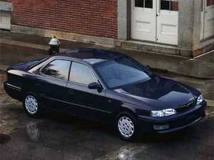 V40 (1994–1996)