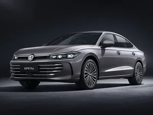 B9 (2024–2026)